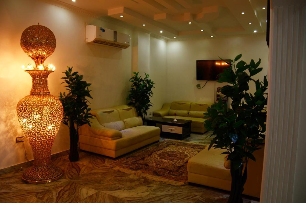 Royal Suite Hotel Apartments Al Huwayl Εξωτερικό φωτογραφία